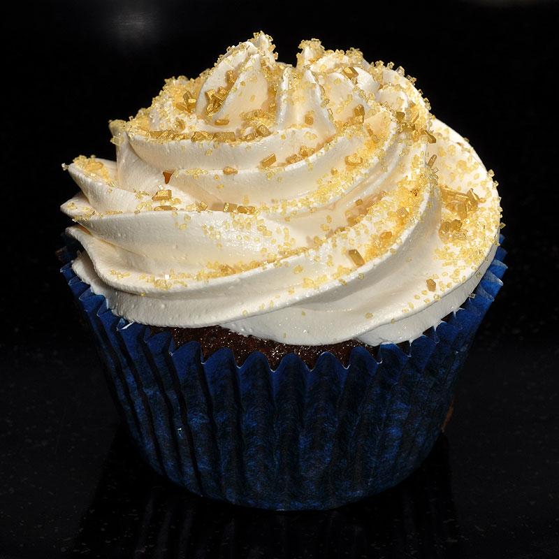 Ginger spice with lemon curd filling and honey buttercream<br>November 19